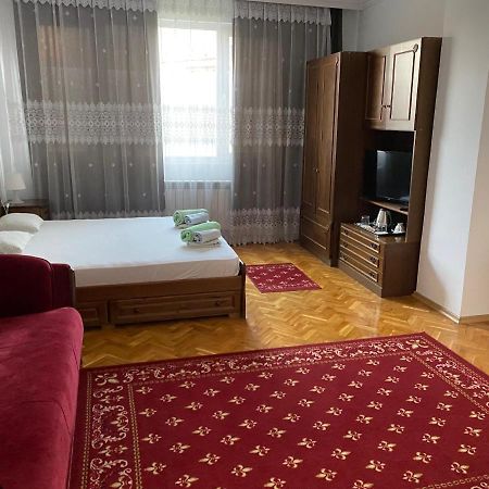 Family Hotel "May" Petrič Esterno foto