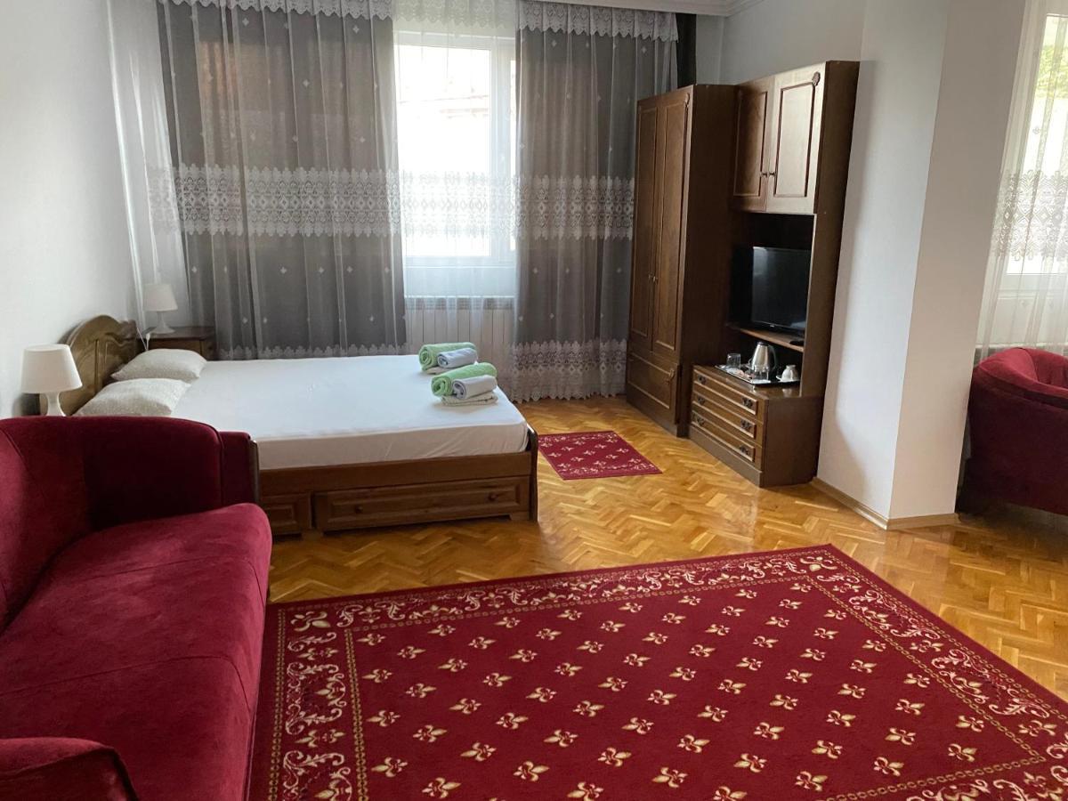 Family Hotel "May" Petrič Esterno foto