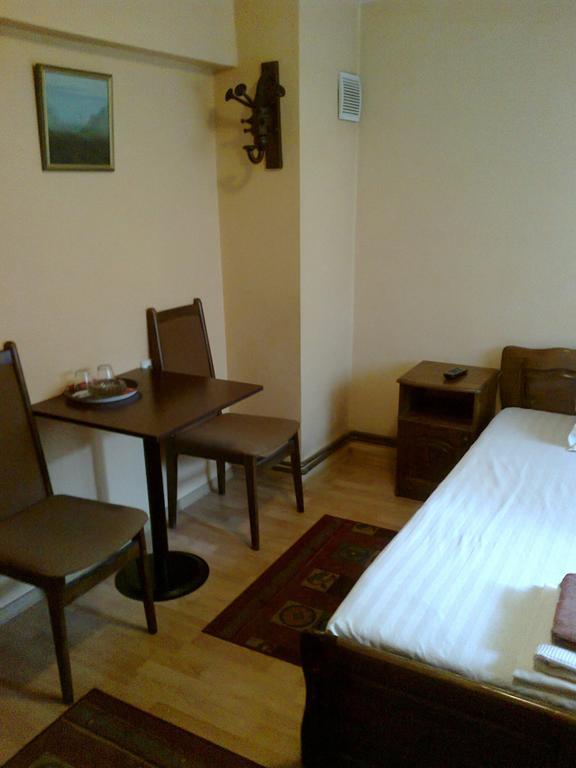 Family Hotel "May" Petrič Camera foto